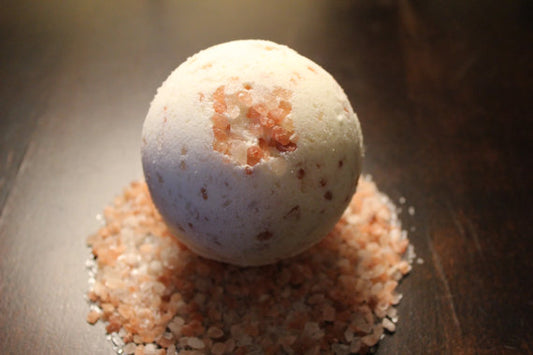 Velura Detox Bath Bomb — Organic Fizzie Soak
